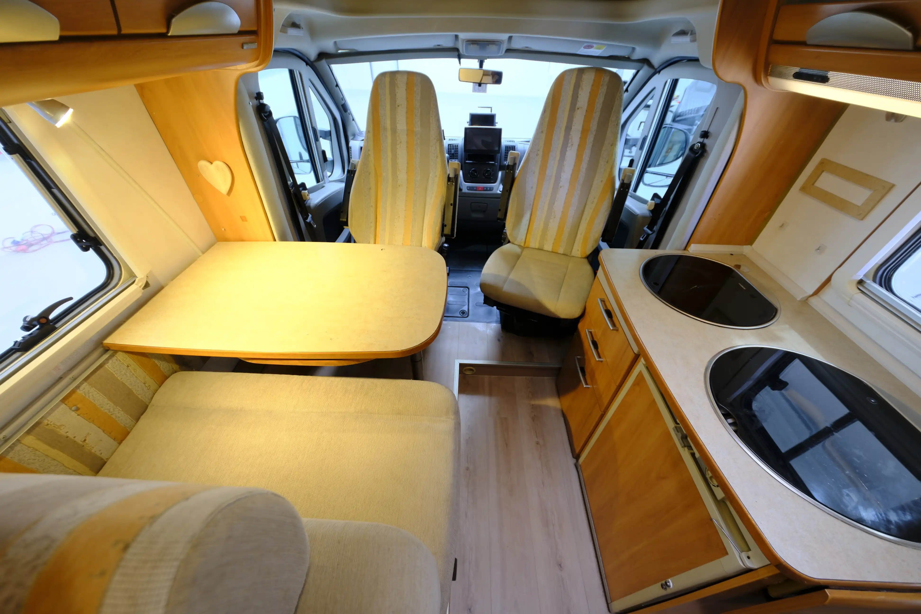 HYMER-ERIBA Tramp T 674 SL